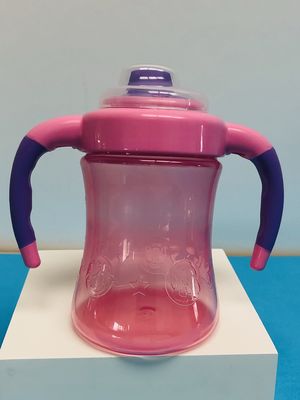 Copo de Sippy do bebê de 7 onças