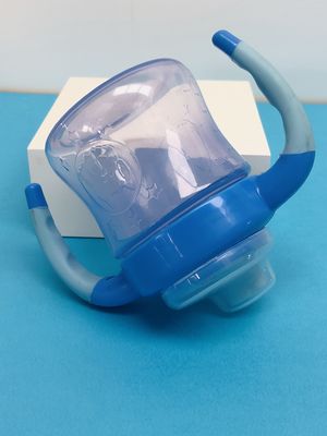 BPA livram 9 meses um derramamento de 6 onças não que treina o copo de Sippy