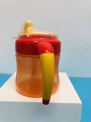 Derrame não 150ml PP 9 meses copo de Sippy do bebê de 6 onças